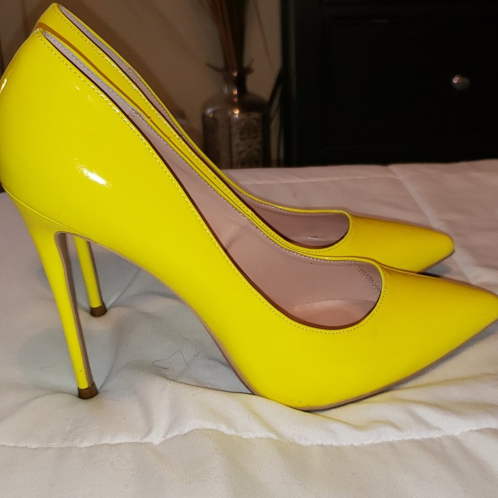 Elisabet Tang Women Pumps Pointed Toe High Heel 4.7 inch Party Stiletto